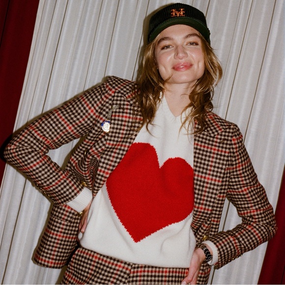 Cream Heart Sweater - Picture 3 of 3